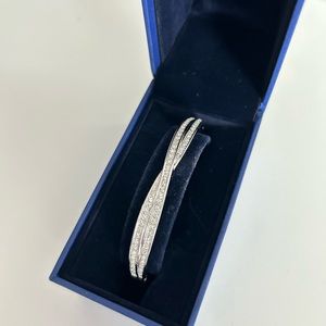 SWAROVSKI BRACELET